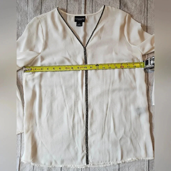 Liz Claiborne Career •Size Small• Semi Sheer White V-neck Blouse w/ Bling Accent - Picture 10 of 11